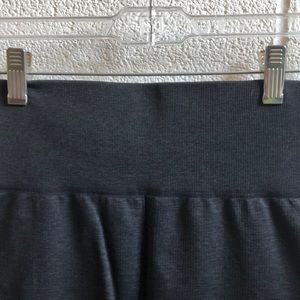 lululemon athletica Pants - Lululemon charcoal crop legging, sz 6, 58887 lululemon athletica Pants - Lululemon charcoal crop legging, sz 6, 58887